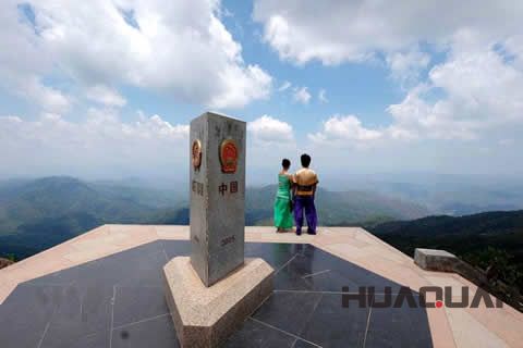 『隨華全，觀天下』 ——走進江城