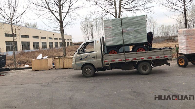 3.14號石先生訂購一臺HQ30GF移動防雨棚發(fā)電機組發(fā)往遼寧