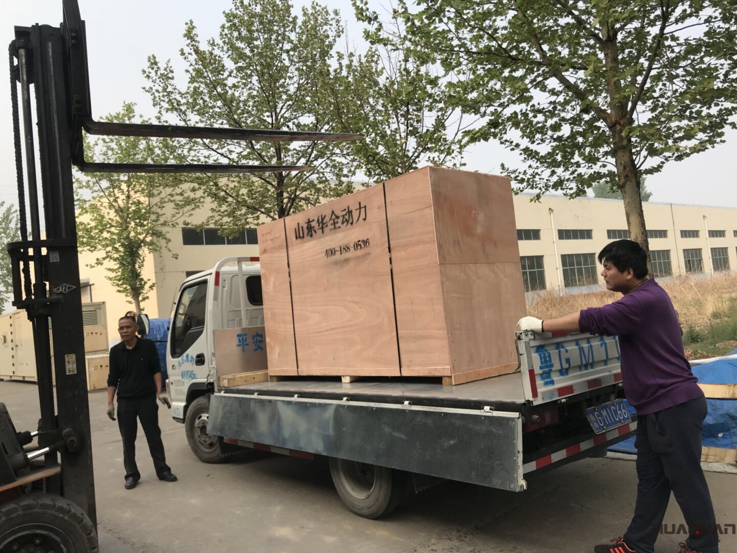 華全動(dòng)力120kw四保護(hù)玉柴發(fā)電機(jī)組于2018年4月30日發(fā)往臨朐