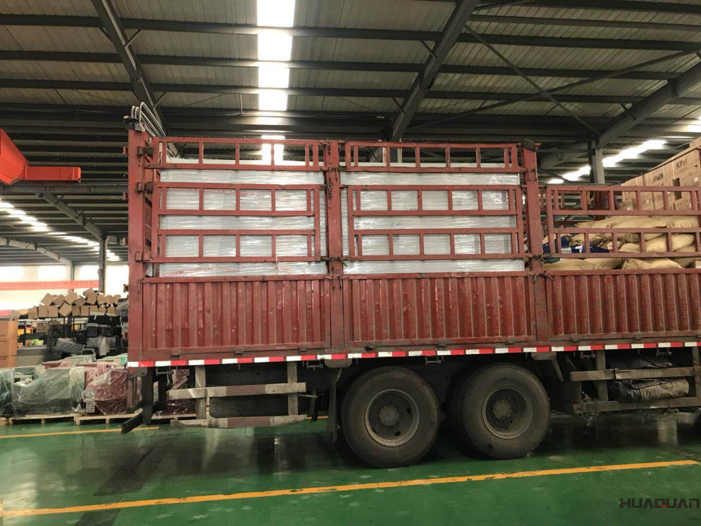 一臺(tái)HQ30GF靜音箱底座油箱型柴油發(fā)電機(jī)組于7月15號(hào)發(fā)往天津	