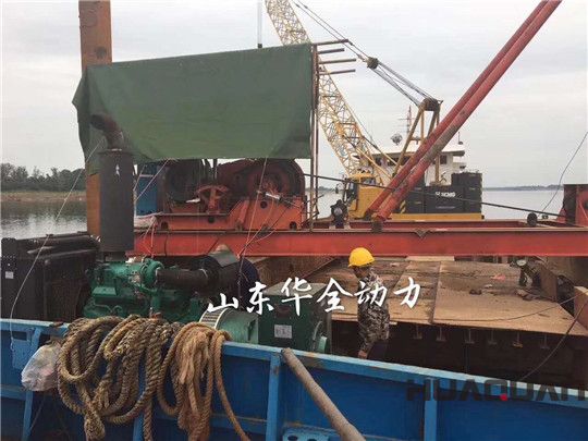 華全300kw發(fā)電機組在船上工作平穩(wěn)，供電充足，獲用戶稱贊！