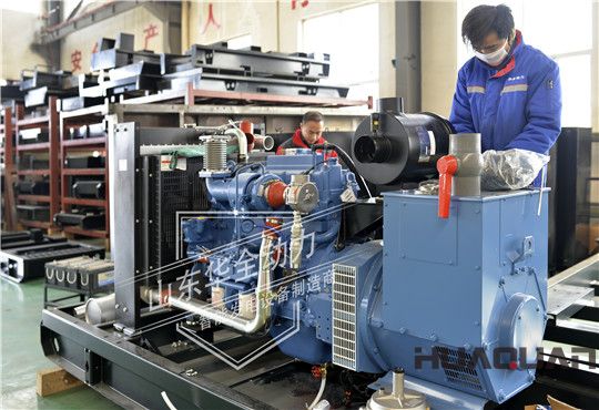 大雪紛飛慶來(lái)年，加緊生產(chǎn)迎新年，華全發(fā)電機(jī)組有序生產(chǎn)中