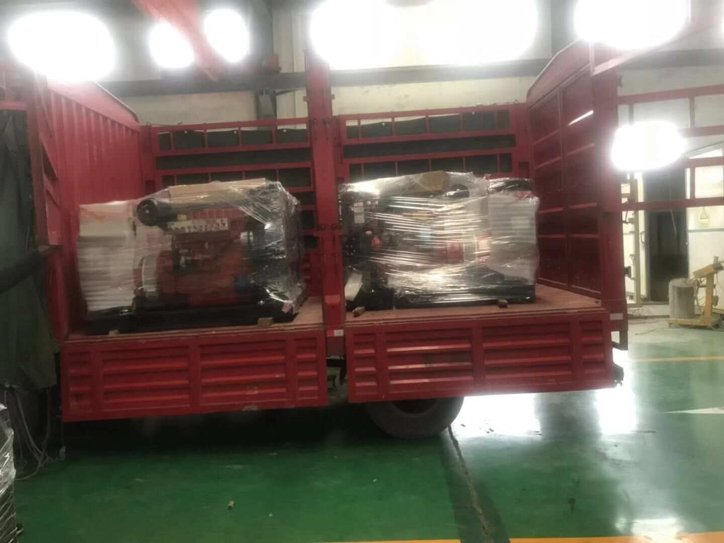 12月27日，華全動力一臺30kw標(biāo)配柴油發(fā)電機(jī)組順利發(fā)往山東省