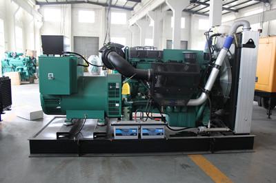 2月18日，王先生從華全動力采購的標配30kw思鉑睿發(fā)電機成功發(fā)往廣東省