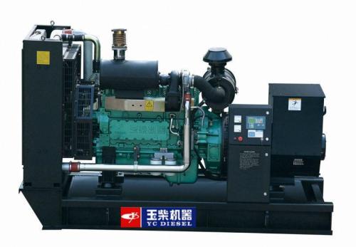 2月18日，山東省鄭先生從華全動力采購的200kw立柜四保護(hù)柴油發(fā)電機(jī)組順利發(fā)往目的地