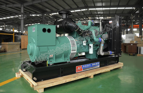 高先生從華全動力訂購的300kw立柜四保護(hù)柴油發(fā)電機(jī)組于2月20日成功發(fā)往山東省