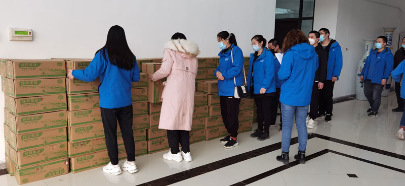 清明節(jié)，華全集團派發(fā)福利中